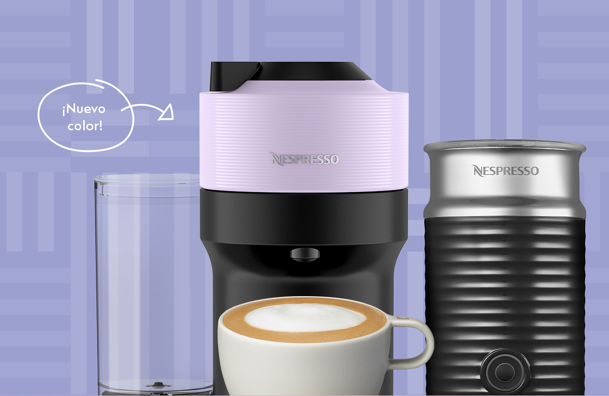 Nespresso-OnPacks2025-04 Detalle de cafetera Vertuo Pop lila con espumador y taza, propuesta de identidad Nespresso.